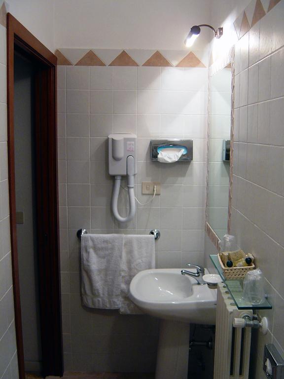 Bed and Breakfast Casa Gori Certaldo Camera foto
