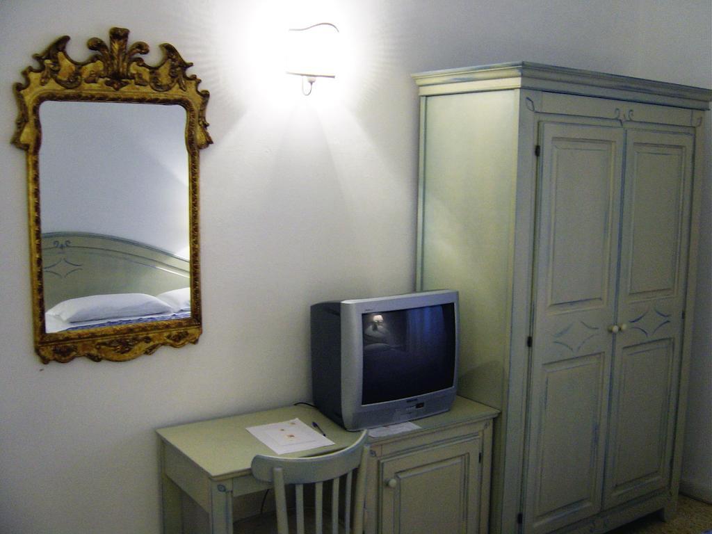 Bed and Breakfast Casa Gori Certaldo Camera foto